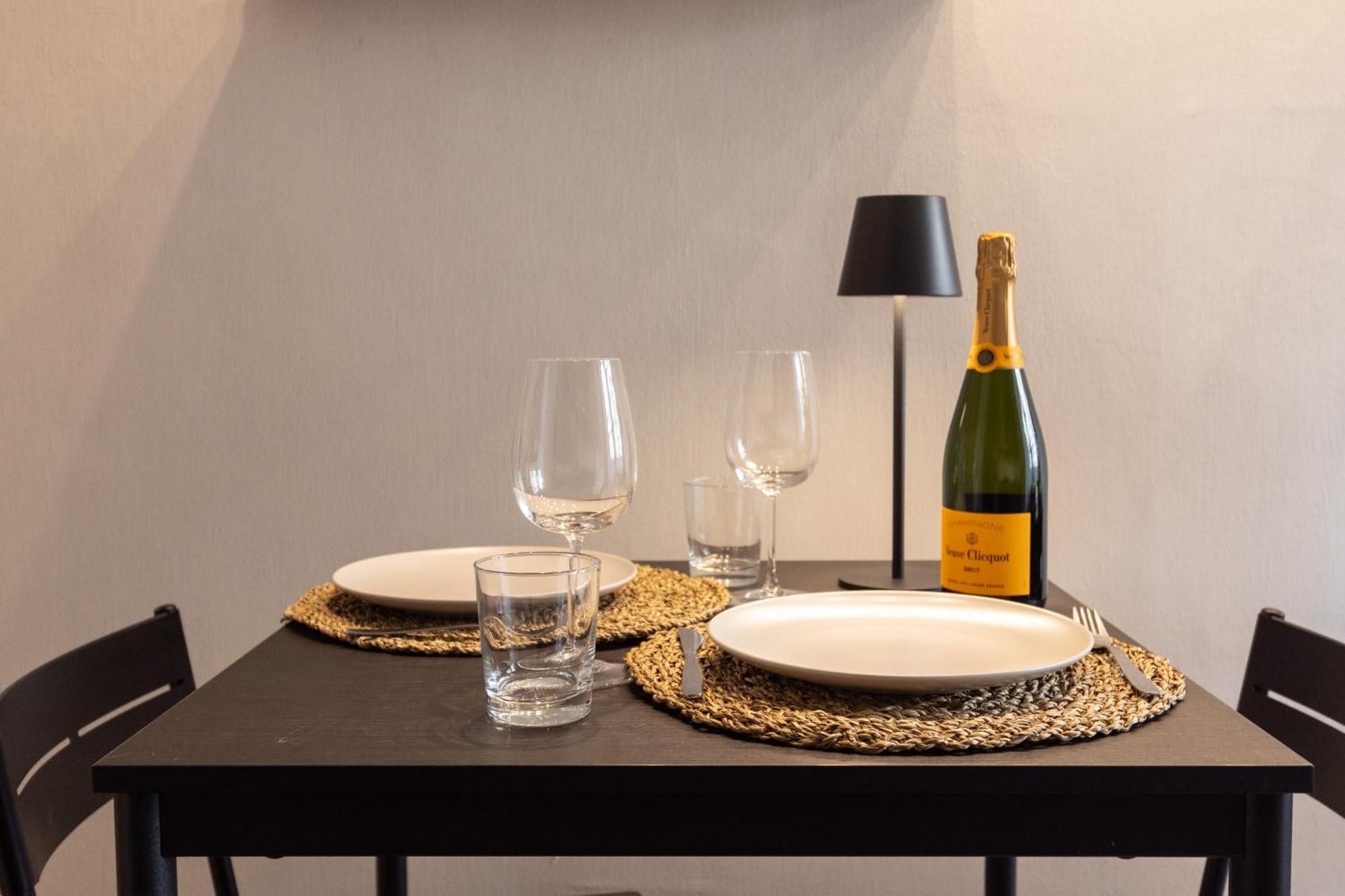 Urban Chic Luxury Suite Apartments Rome Exterior photo